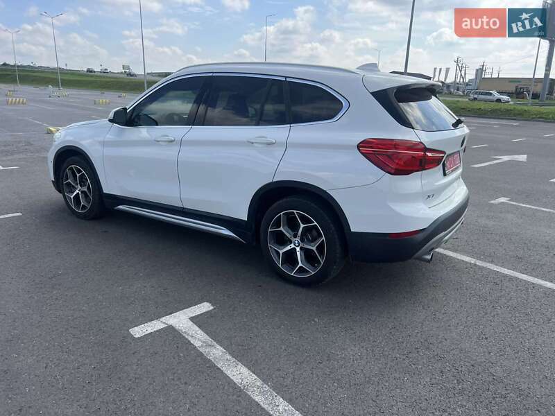 Позашляховик / Кросовер BMW X1 2018 в Львові