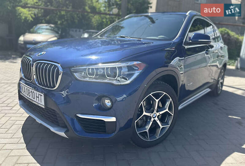 Позашляховик / Кросовер BMW X1 2016 в Києві