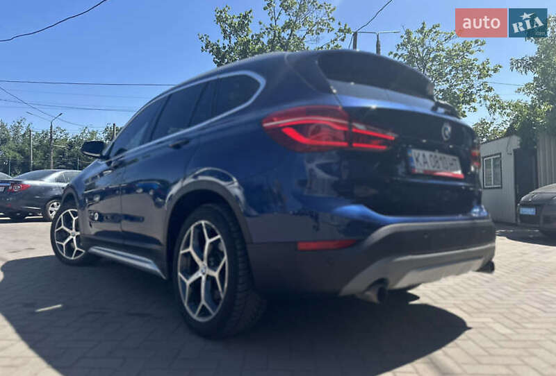 Позашляховик / Кросовер BMW X1 2016 в Києві