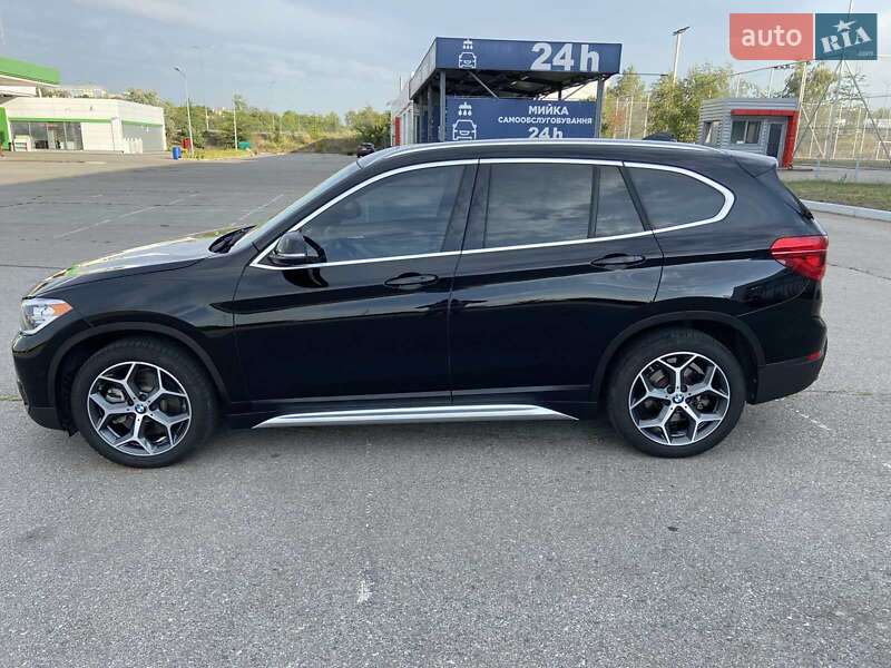 Внедорожник / Кроссовер BMW X1 2019 в Запорожье