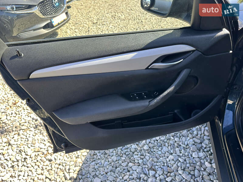 Позашляховик / Кросовер BMW X1 2015 в Івано-Франківську