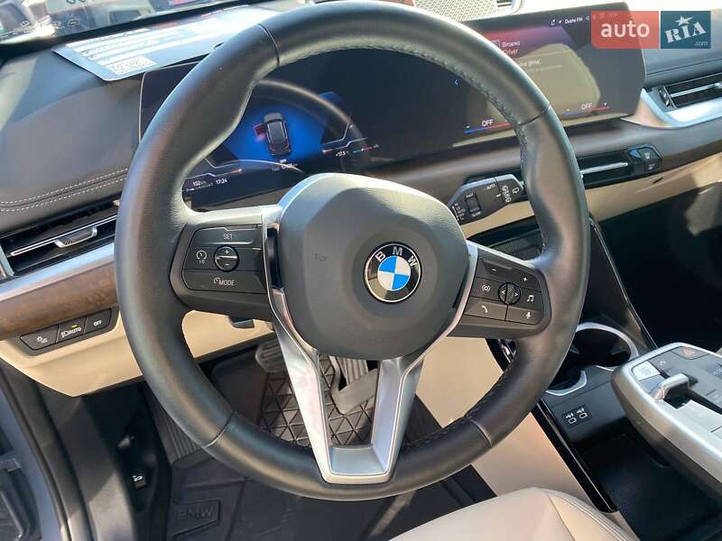 Внедорожник / Кроссовер BMW X1 2024 в Львове