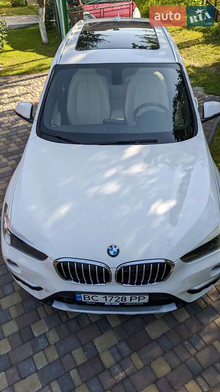 Позашляховик / Кросовер BMW X1 2017 в Львові