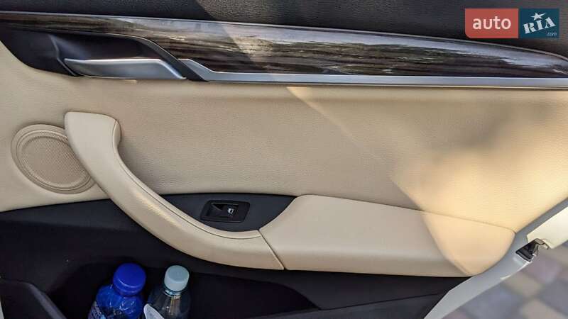 Позашляховик / Кросовер BMW X1 2017 в Львові