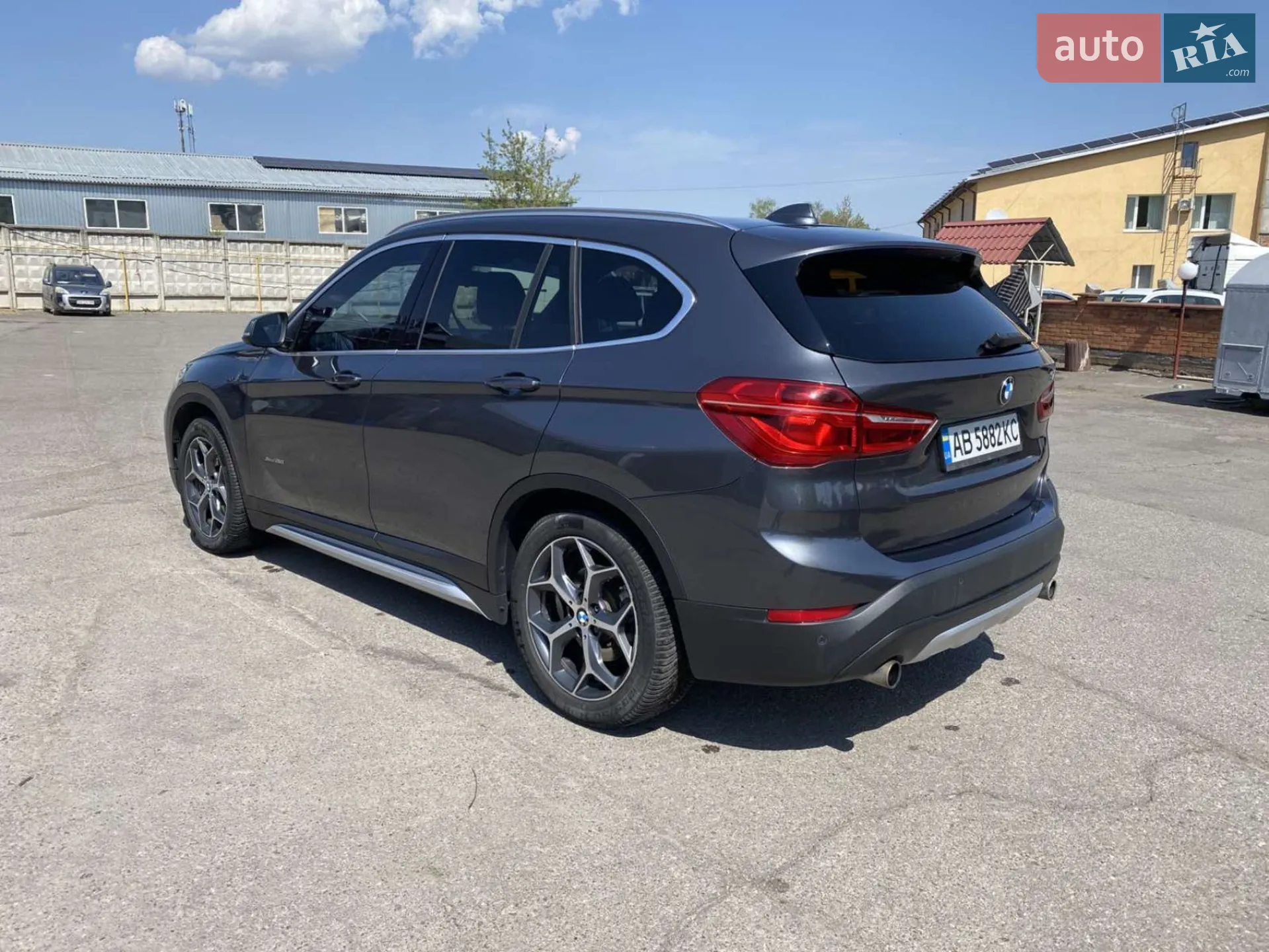 2015 BMW X1 - мініатюра 3