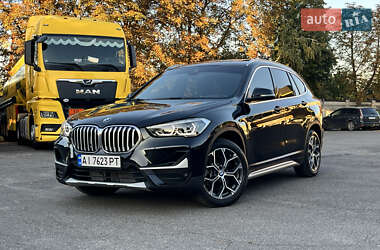 Внедорожник / Кроссовер BMW X1 2020 в 