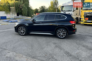 Внедорожник / Кроссовер BMW X1 2020 в 