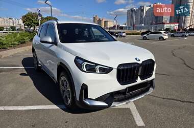 Позашляховик / Кросовер BMW X1 2023 в Києві