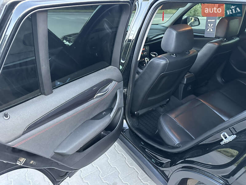 Внедорожник / Кроссовер BMW X1 2013 в Хмельницком