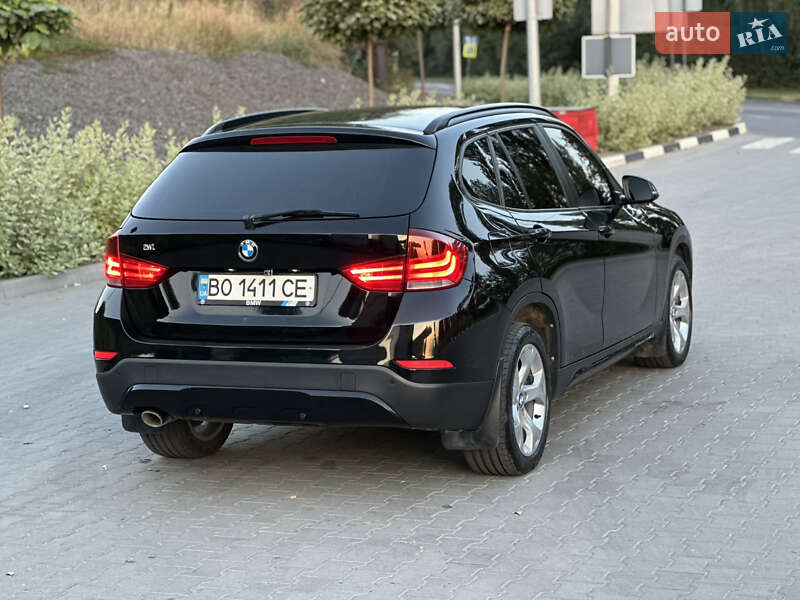 Внедорожник / Кроссовер BMW X1 2013 в Хмельницком