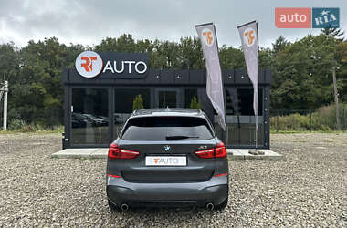 Внедорожник / Кроссовер BMW X1 2017 в 