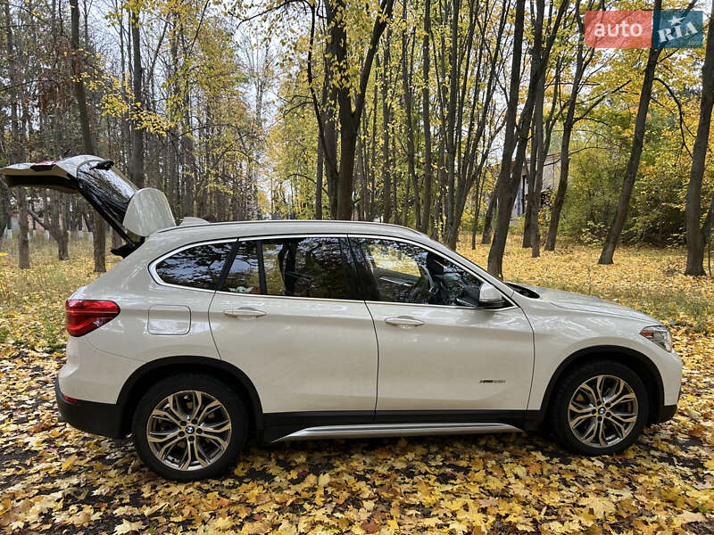 Внедорожник / Кроссовер BMW X1 2017 в Харькове