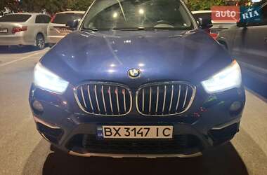 Внедорожник / Кроссовер BMW X1 2016 в Киеве