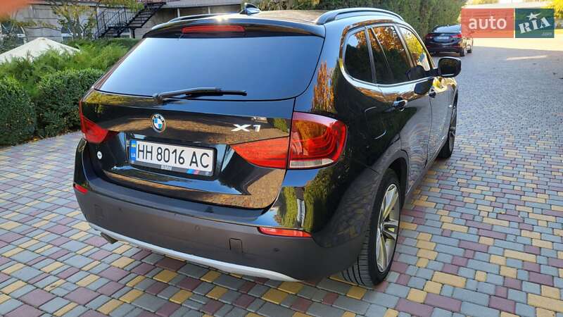 Внедорожник / Кроссовер BMW X1 2010 в Белгороде-Днестровском