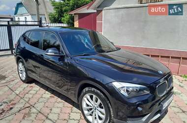 Внедорожник / Кроссовер BMW X1 2013 в 