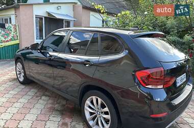 Внедорожник / Кроссовер BMW X1 2013 в 