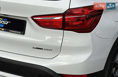 Внедорожник / Кроссовер BMW X1 2019 в 