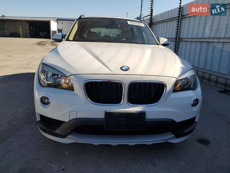 Позашляховик / Кросовер BMW X1 2015 в Києві фото 6 Позашляховик / Кросовер BMW X1 2015 в Києві