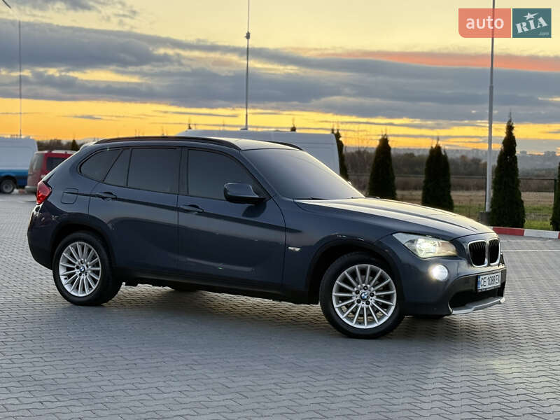 Внедорожник / Кроссовер BMW X1 2011 в Черновцах