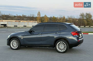 Позашляховик / Кросовер BMW X1 2011 в  фото 22 Позашляховик / Кросовер BMW X1 2011 в