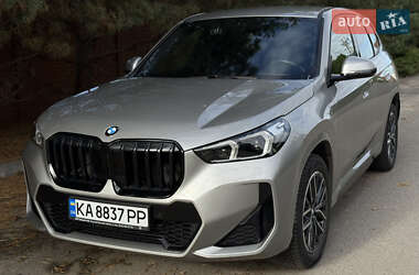 Внедорожник / Кроссовер BMW X1 2023 в Киеве