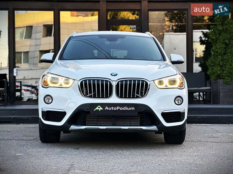 Внедорожник / Кроссовер BMW X1 2016 в Киеве фото 2 Внедорожник / Кроссовер BMW X1 2016 в Киеве