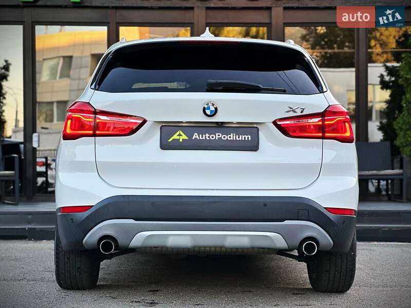 Внедорожник / Кроссовер BMW X1 2016 в Киеве фото 9 Внедорожник / Кроссовер BMW X1 2016 в Киеве