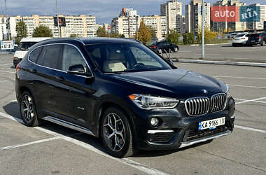 Внедорожник / Кроссовер BMW X1 2017 в Киеве