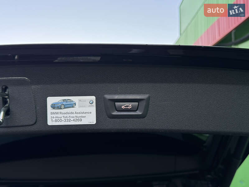 Внедорожник / Кроссовер BMW X1 2016 в Киеве