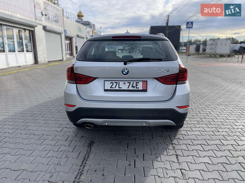 Позашляховик / Кросовер BMW X1 2014 в Чернівцях