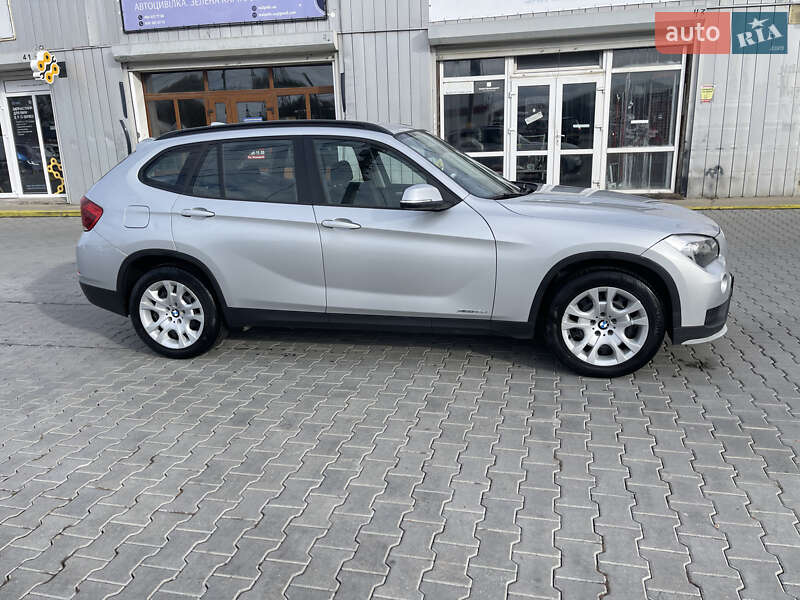 Позашляховик / Кросовер BMW X1 2014 в Чернівцях