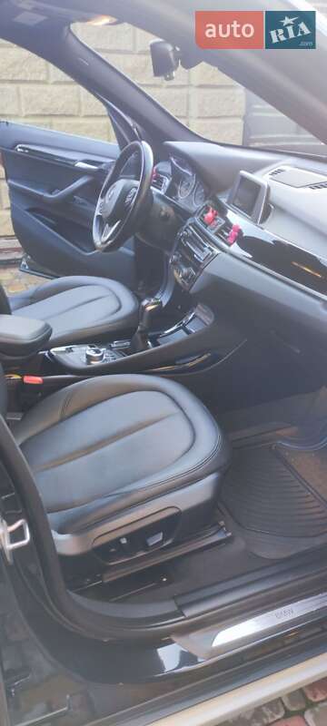 Внедорожник / Кроссовер BMW X1 2016 в Львове