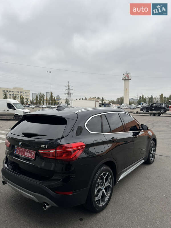 Внедорожник / Кроссовер BMW X1 2016 в Умани