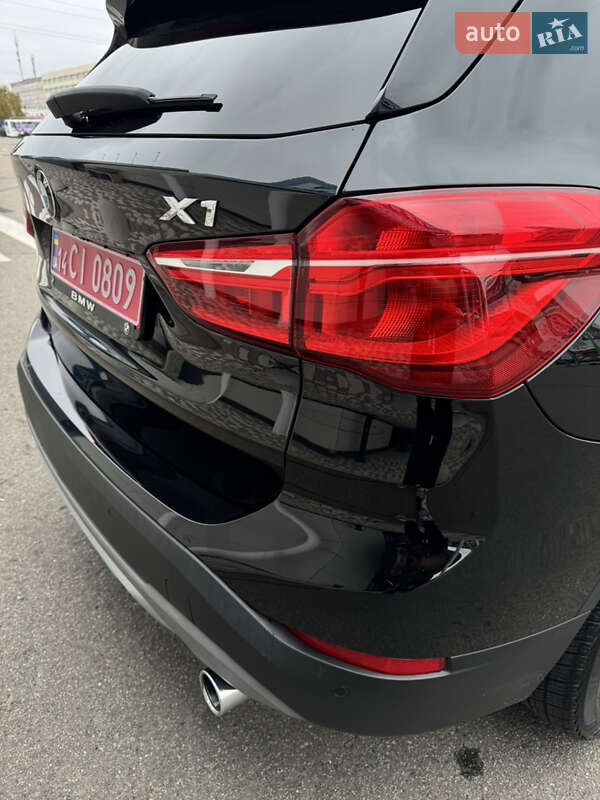 Внедорожник / Кроссовер BMW X1 2016 в Умани