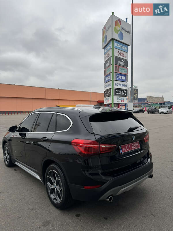 Внедорожник / Кроссовер BMW X1 2016 в Умани