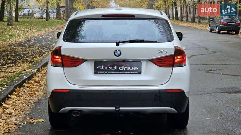 Внедорожник / Кроссовер BMW X1 2011 в Николаеве