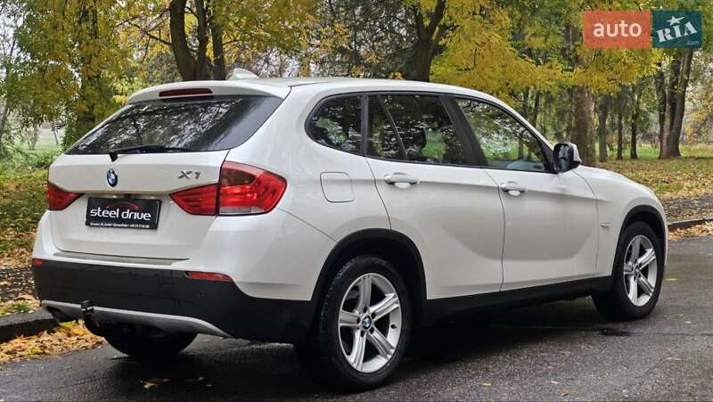 Внедорожник / Кроссовер BMW X1 2011 в Николаеве