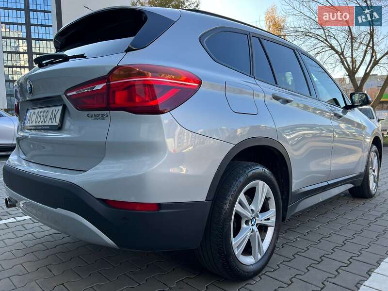 Внедорожник / Кроссовер BMW X1 2017 в Луцке фото 3 Внедорожник / Кроссовер BMW X1 2017 в Луцке