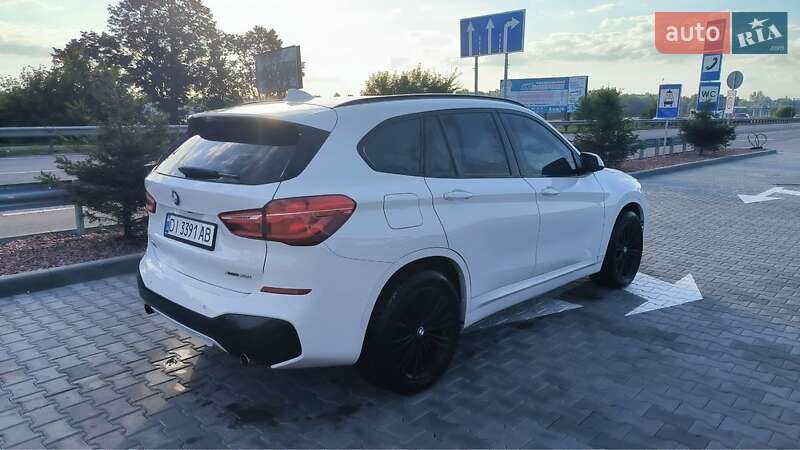Внедорожник / Кроссовер BMW X1 2018 в Киеве