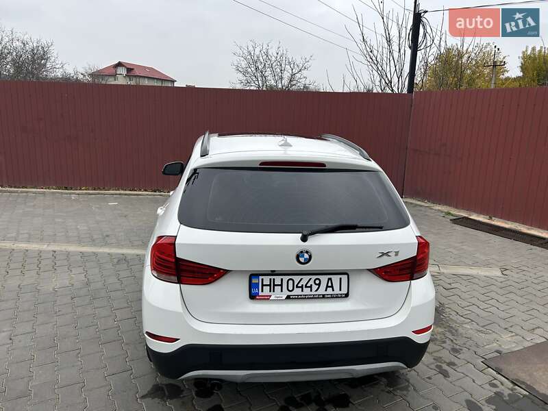 Внедорожник / Кроссовер BMW X1 2014 в Одессе