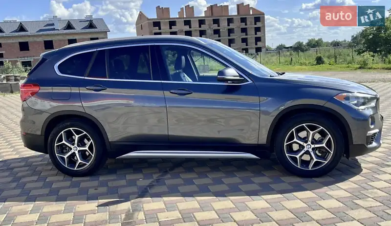 BMW X1