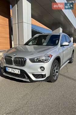Внедорожник / Кроссовер BMW X1 2017 в Киеве
