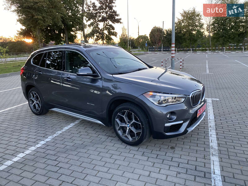 Позашляховик / Кросовер BMW X1 2016 в Коломиї