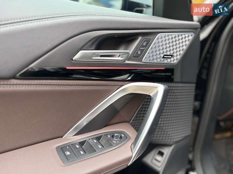 Внедорожник / Кроссовер BMW X1 2023 в Черкассах