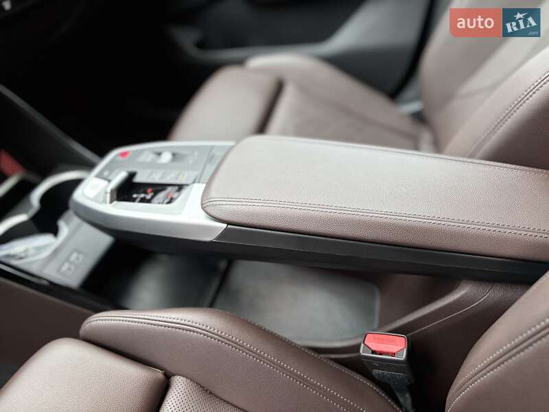 Внедорожник / Кроссовер BMW X1 2023 в Черкассах