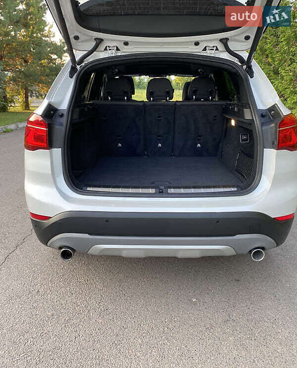 Позашляховик / Кросовер BMW X1 2018 в Києві
