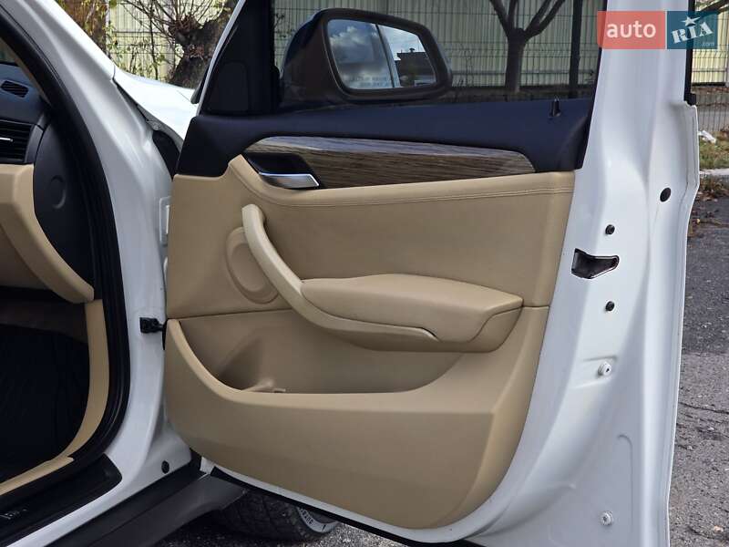 Позашляховик / Кросовер BMW X1 2012 в Хмельницькому