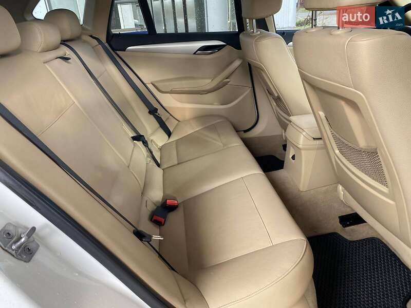 Позашляховик / Кросовер BMW X1 2014 в Миколаєві