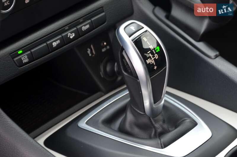 Внедорожник / Кроссовер BMW X1 2013 в Киеве