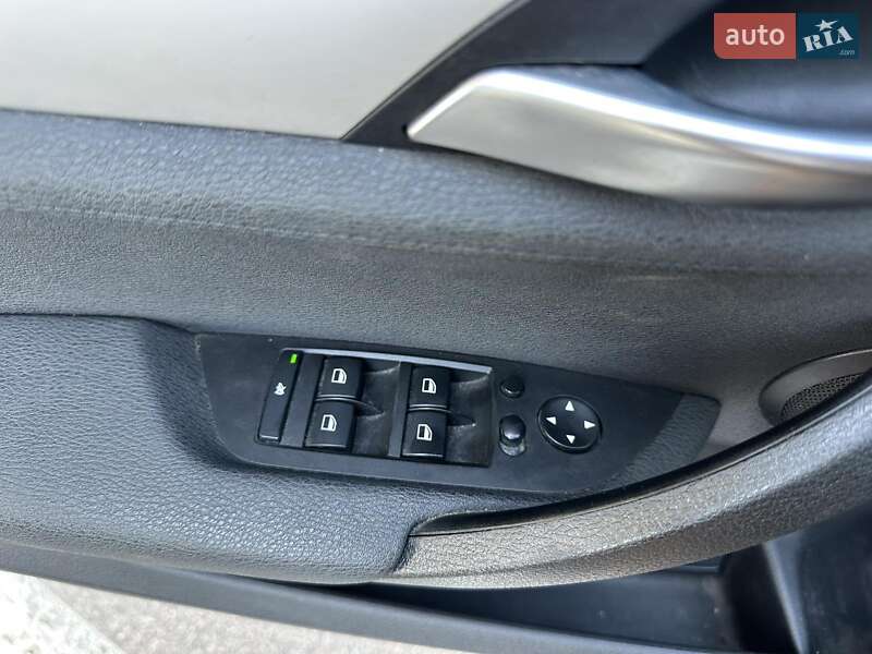 Внедорожник / Кроссовер BMW X1 2013 в Днепре